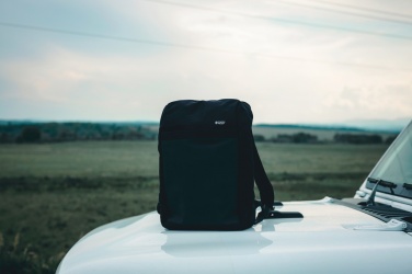 Logotrade Werbeartikel das Foto: Swiss Peak 15" Anti-Diebstahl RFID & USB Rucksack