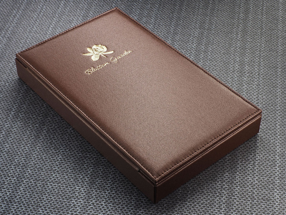 Logotrade werbemittel das Foto: Rechnungsbox 1096280