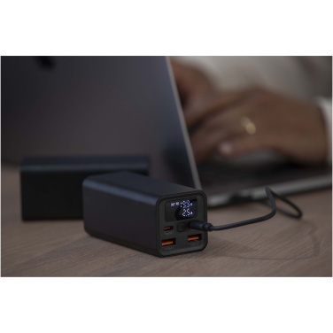 Logotrade Logogeschenke das Foto: Acamar 70 W 20.000 mAh Laptop Powerbank aus recyceltem Aluminium