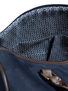 Logotrade promotional gift picture of: VINGA Hunton Weekend Bag