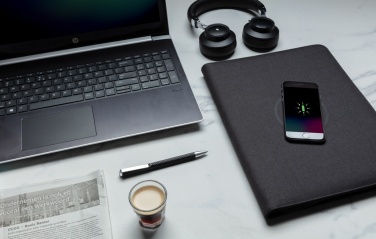 Logotrade promotional merchandise image of: Air 5W wireless charging portfolio A4 w/ 5000 mAh powerbank