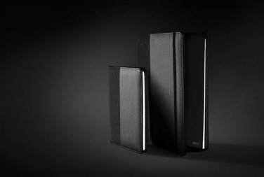 Logo trade promotional giveaways picture of: Swiss Peak Script AWARE™ A4 portfolio