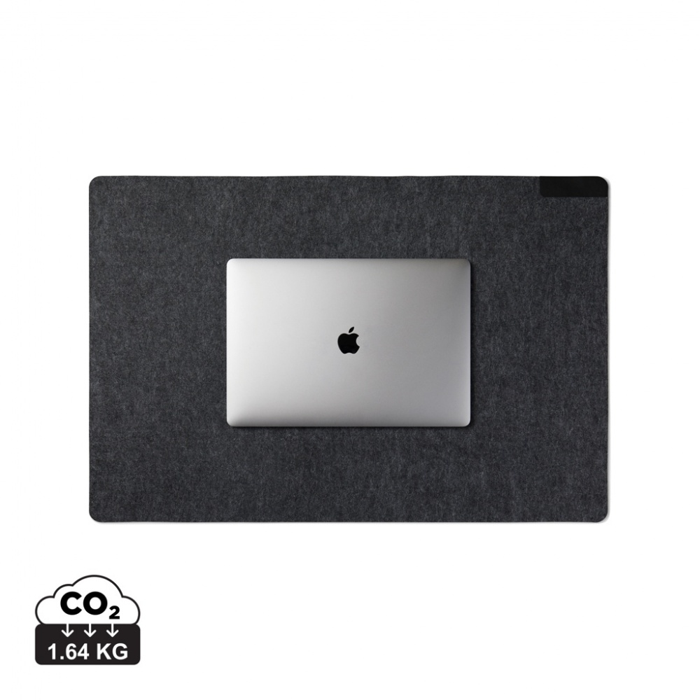 Logotrade advertising products photo of: VINGA Albon GRS recycled felt desk pad