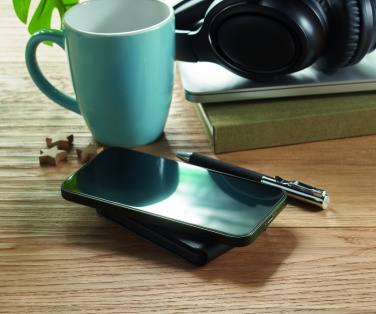 Logo trade promotional merchandise image of: Foldable magnetic charger 15W