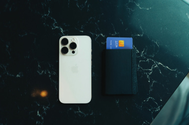 Logotrade promotional giveaway image of: Seekcard RCS rpolyester card wallet with worldwide locating