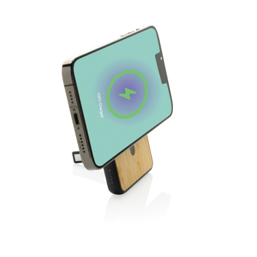 Logo trade promotional gifts image of: Zen RCS rplastic 5000 mah 5W magnetic bamboo powerbank