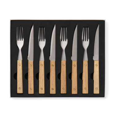 Logotrade promotional product image of: VINGA Paso 8 pcs bbq cutlery set