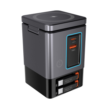 Logo trade promotional giveaways image of: Urban Vitamin Sacramento 105W GAN charger+retractable cables