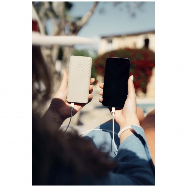 Logotrade reklaamkingituse foto: Xtorm XG220 Go2 15W 20 000 mAh kiirlaadimisega akupank 