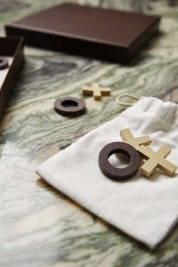 Logo trade reklaamkingi pilt: VINGA Criss-cross kohvilauamäng