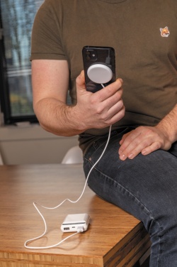 Logo trade ärikingitused foto: 5W magnetiline juhtmevaba laadija