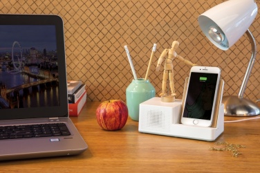 Logo trade reklaamkingi pilt: Ontario 5W juhtmevaba laadija koos kõlariga