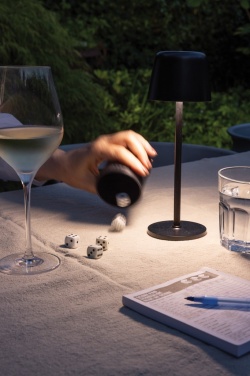 Logotrade firmakingi foto: Zenic RCS taaskasutatud plastikust USB taaslaetav laualamp