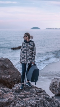 Logotrade ärikingi foto: Bobby Hero tavaline, vargusevastane seljakott