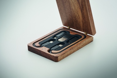 Logo trade meened foto: 3-ühes kaablikomplekt