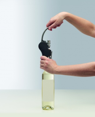 Logo trade firmakingid foto: Automaathoovaga korgitser