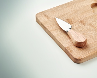 Logotrade meened pilt: Bambusest valmistatud juustulaud Bremen