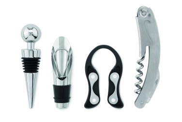 Logo trade firmakingitused foto: 4-osaline veinikomplekt puidust alusel