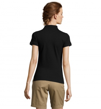 Logotrade firmakingituse foto: INIMESED NAISTE POLO 210g