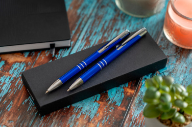 Logotrade reklaamkingituse foto: Metallist kirjutuskomplekt CLAREMONT