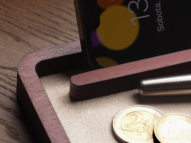 Logotrade ärikingituse foto: Puidust lauakorraldaja 1818121