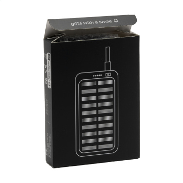 Logo trade ärikingitused foto: Solar RCS päikesepatareiga akupank 4000