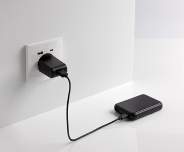 Logo trade meened foto: Stellar RCS taaskasutatud plastist 5000 akupank