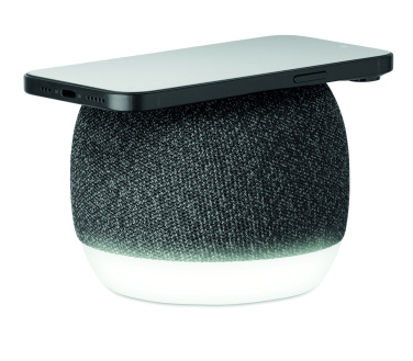 Logotrade reklaamtooted pilt: 15W juhtmevaba laadijaga kõlar LISTOO+