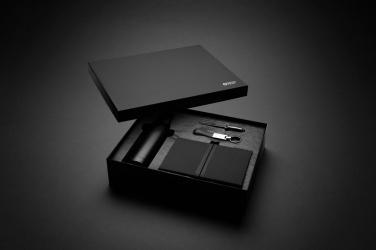 Logo trade meened foto: Swiss Peak RCS luksuslik kinkekomplekt veepudeliga