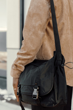 Logo trade firmakingi pilt: KENTO URBAN RCS taaskasutatud nailonist õlakott