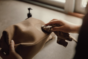 Logotrade mainostuotet kuva: VINGA Sloane toilettilaukku RCS-kierrätyspolyesteriä