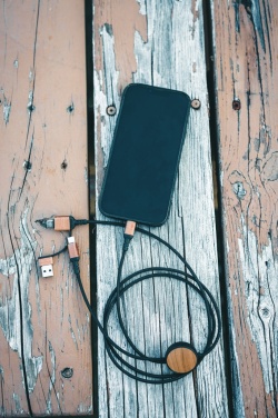 Logo trade mainoslahjat ja liikelahjat kuva: Ohio RCS sertifioitu kierrätysmuovinen 6-in-1 johto