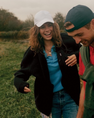 Logo trade mainoslahja kuva: Iqoniq Diran teddyfleecetakki kierrätetystä polyesteristä