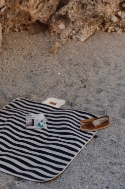 Logo trade mainoslahja kuva: VINGA Alba GRS RPET piknikhuopa pieni