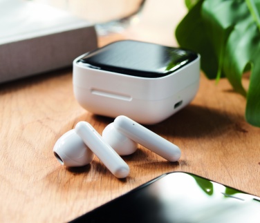 Logo trade mainoslahjat ja liikelahjat kuva: TWS-kuulokkeet