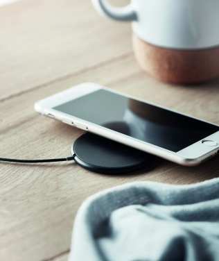 Logo trade mainoslahjat tuotekuva: Langaton laturi