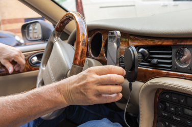 Logotrade liikelahjat mainoslahjat tuotekuva: PowerCruze RCS, 15 W magneettinen auton latausteline