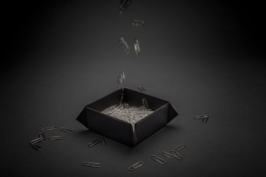 Logotrade reklaminiai produktai nuotrauka: Swiss Peak RCS perdirbtas PU sulankstomas magnetinis laikymo dėklas