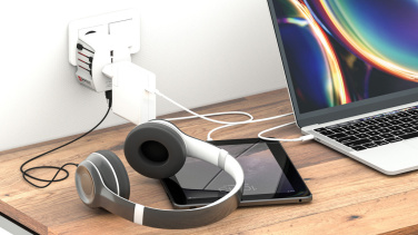 Лого трейд pекламные подарки фото: Адаптер SKROSS World Travel MUV 2-полюсный с USB A и C