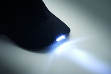 Лого трейд бизнес-подарки фото: 5 panel LED cotton cap 220gr/m²